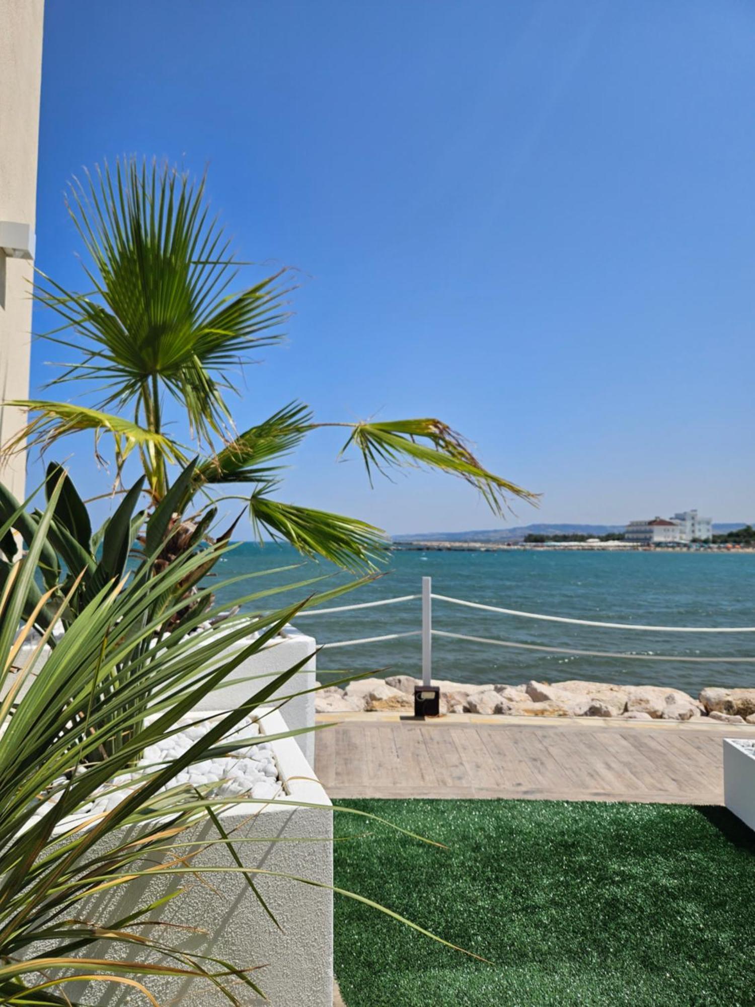 Dada Suites And Sea San Salvo Dış mekan fotoğraf